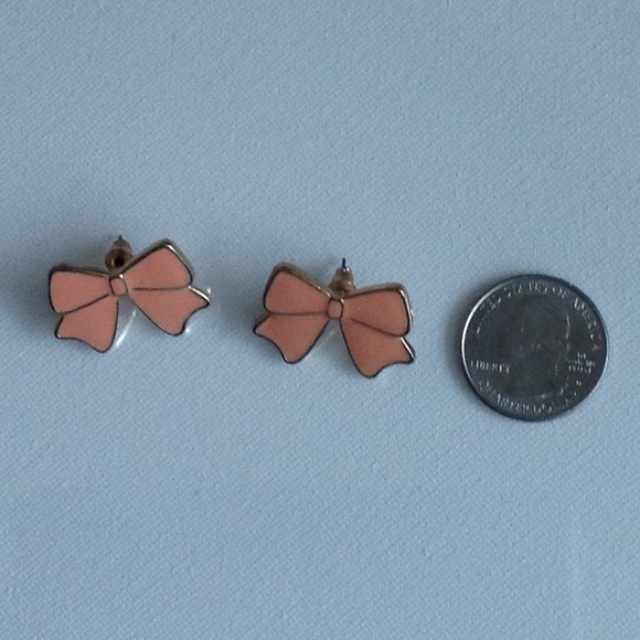 3/$15  NEW Stud Bow Earrings - Picture 2 of 5